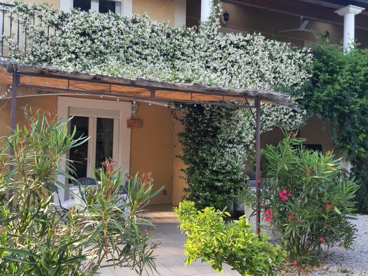 La Villa Jasmin Montauroux Buitenkant foto