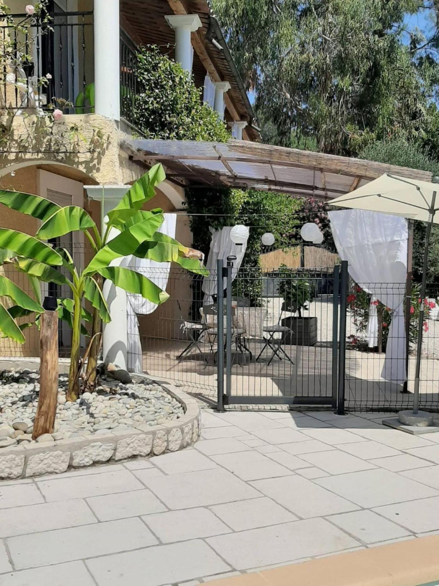 La Villa Jasmin Montauroux Buitenkant foto
