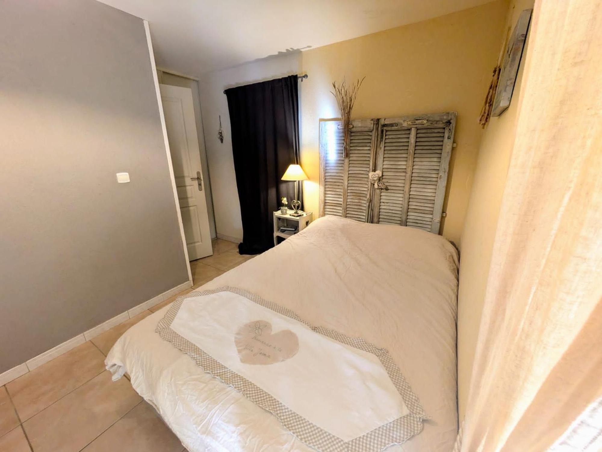 La Villa Jasmin Montauroux Kamer foto